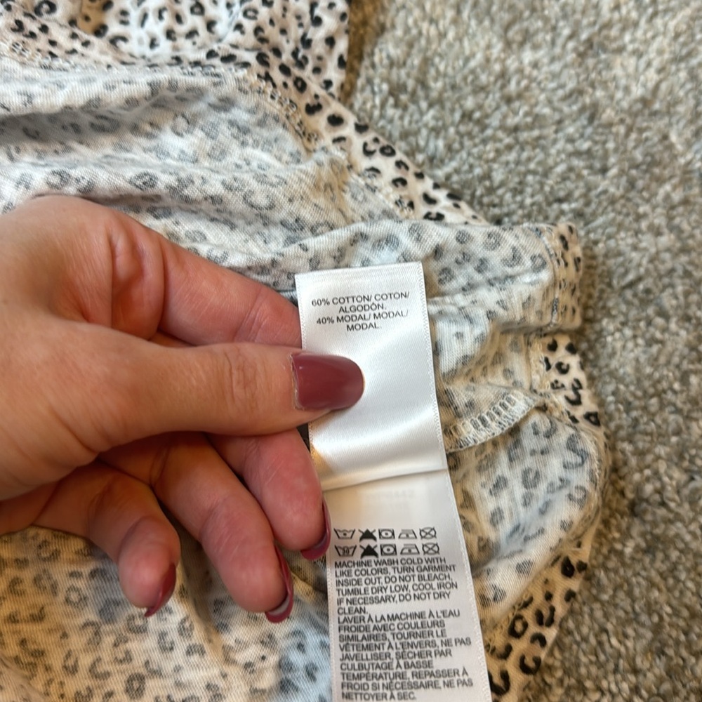 Lucky Leopard Ruffle Blouse - Picture 3 of 5